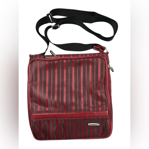 Travelon Handbags - Travelon Crossbody Bag Red Striped Nylon Adjustable Strap Retro Y2K Expandable